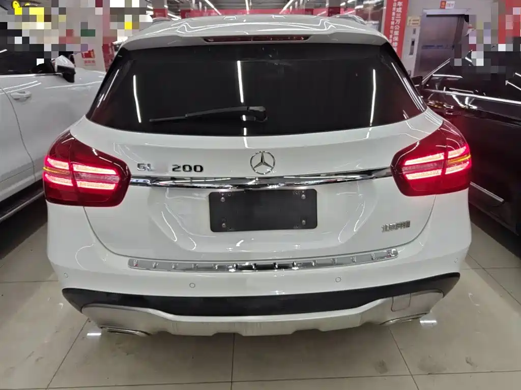 Mercedes-Benz GLA 2017 — фото 22