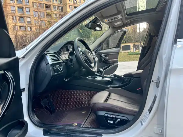 BMW 3 Series 2019