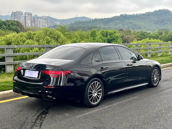 Mercedes-Benz S-Class 2021