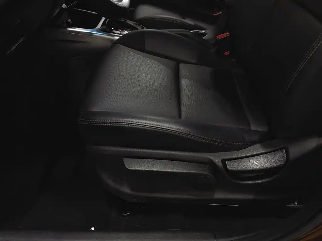 Kia KX3 2016 — фото 20