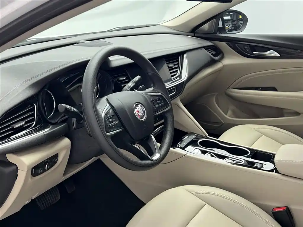 Buick Regal 2022 — фото 13