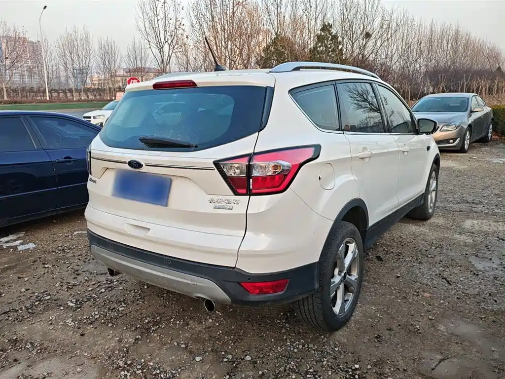 Ford Kuga 2018 — фото 7