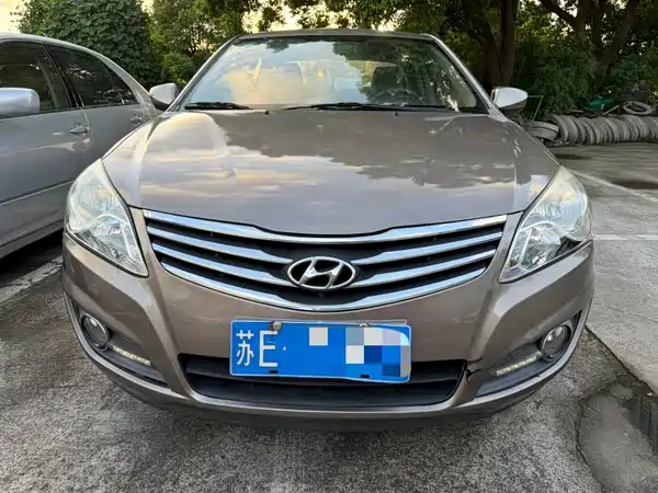 Hyundai Yuedong 2013