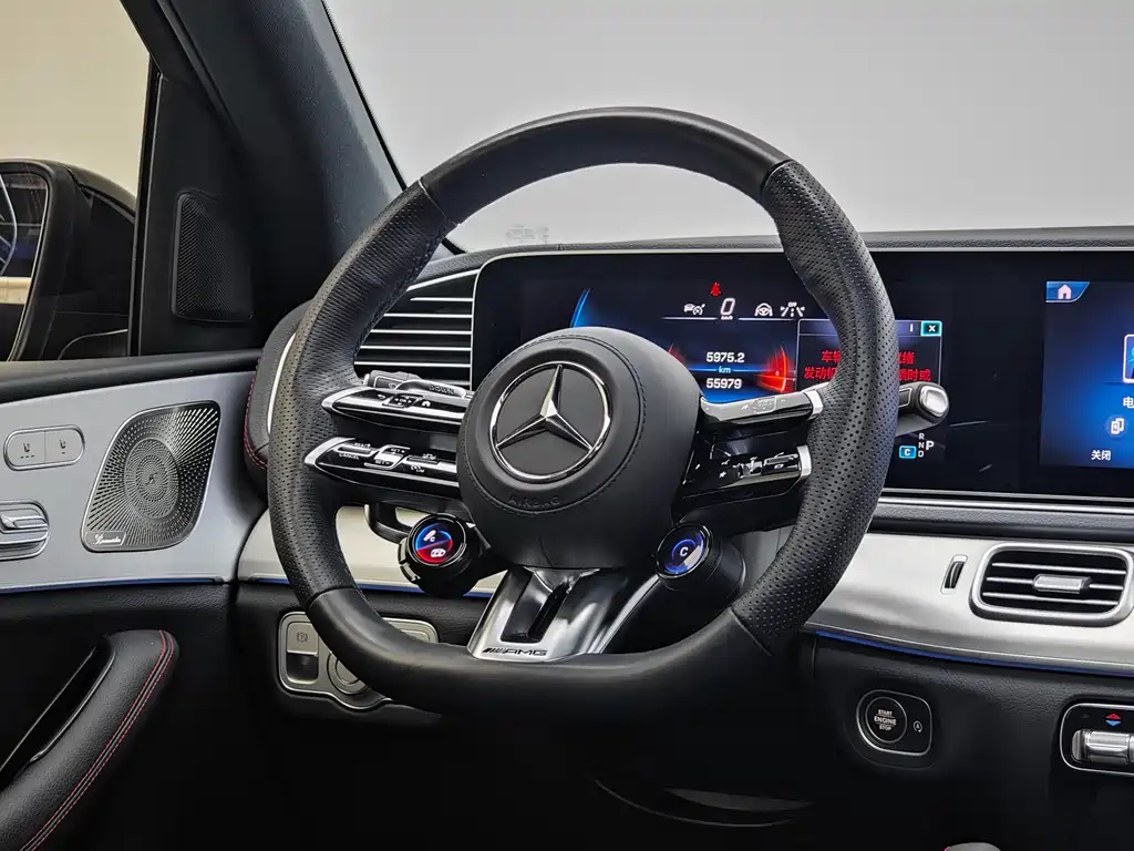 Mercedes-Benz GLE AMG 2024 — фото 14