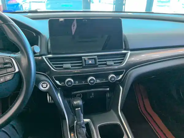 Honda Accord 2022