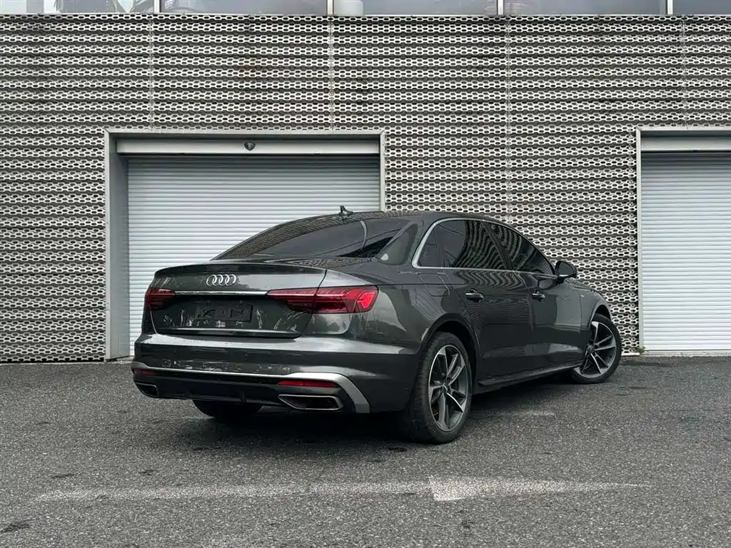 Audi A4L 2020 — фото 7