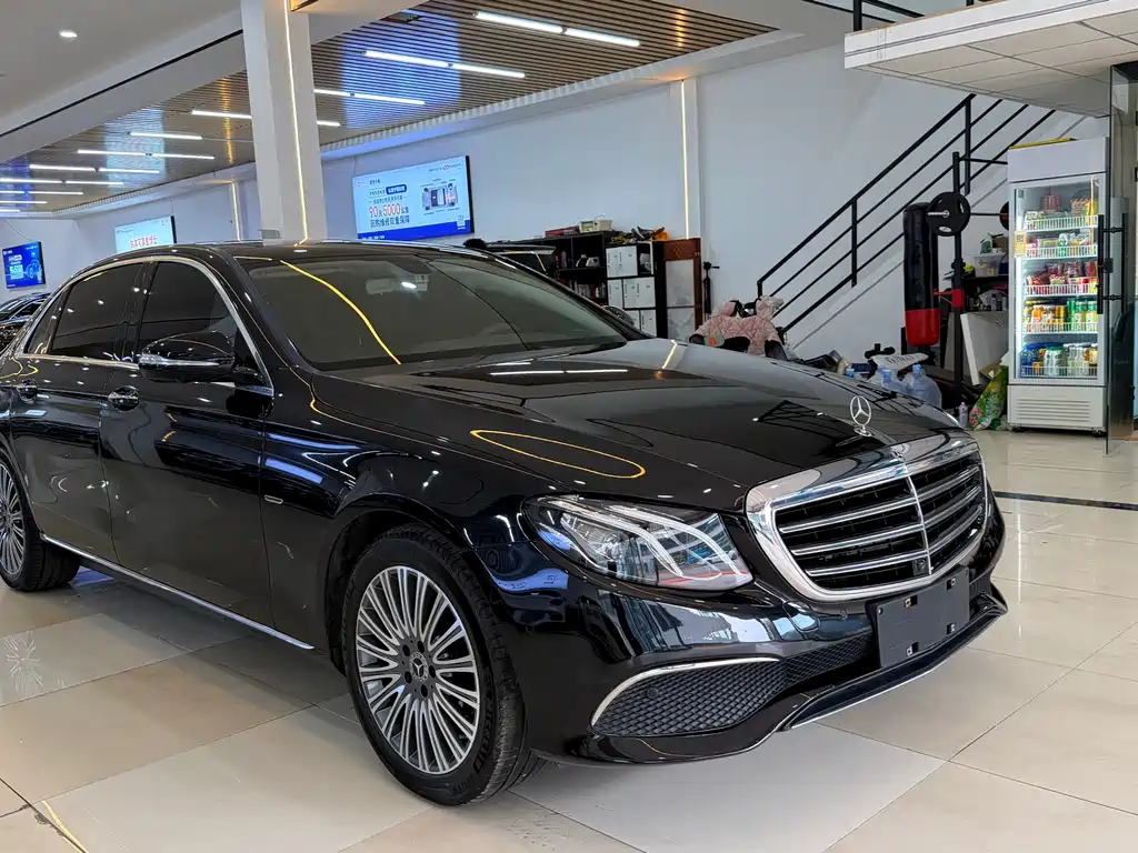 Mercedes-Benz E-Class 2020 — фото 8