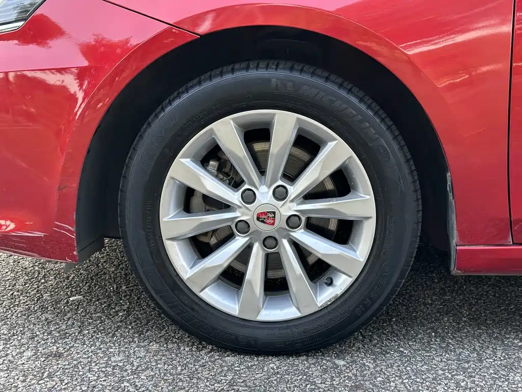 Roewe i6 Classic 2018 — фото 20