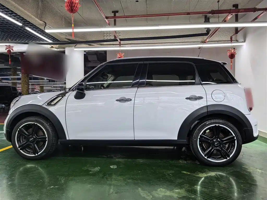 MINI Countryman 2015 — фото 23