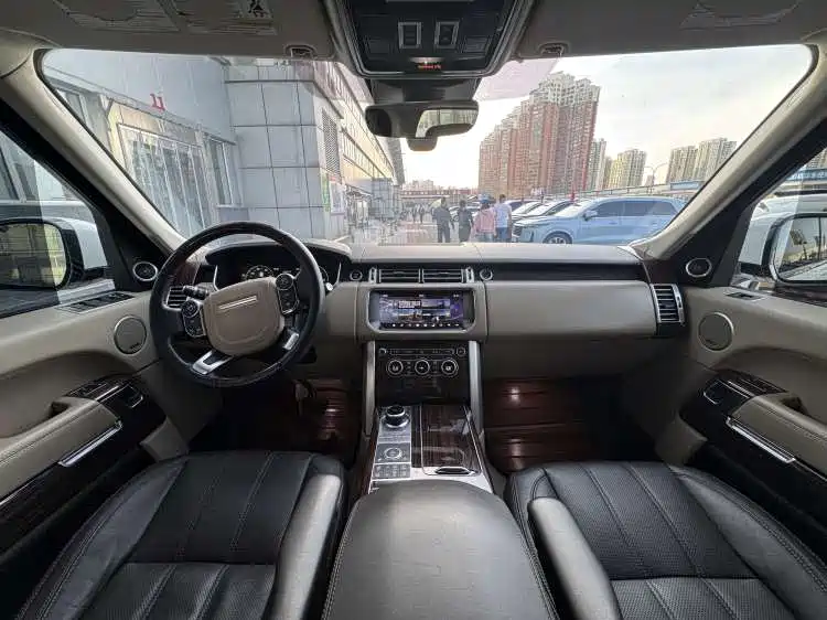 Land Rover Range Rover 2018 — фото 3