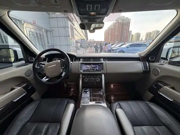 Land Rover Range Rover 2017