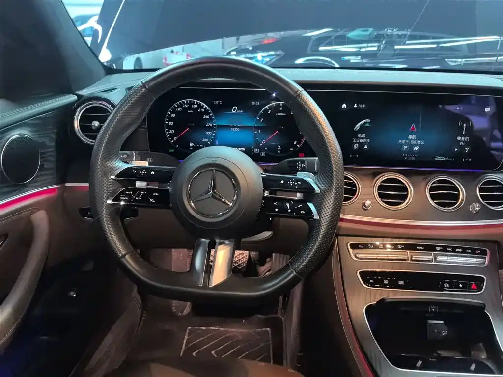 Mercedes-Benz E-Class 2023 — фото 3