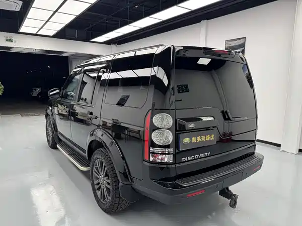 Land Rover Discovery 2016