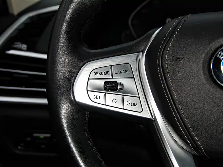 BMW X7 2022 — фото 27