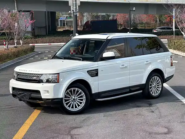 Land Rover Range Rover Sport 2013