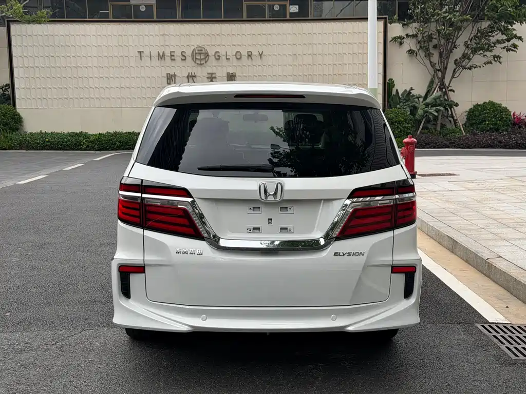 Honda Elysion 2018 — фото 14
