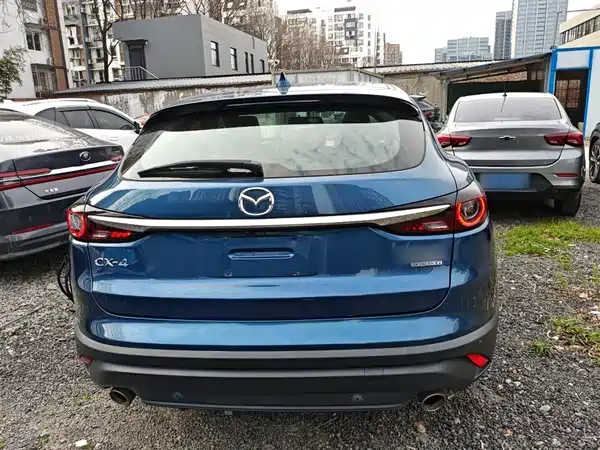 Mazda CX-4 2021