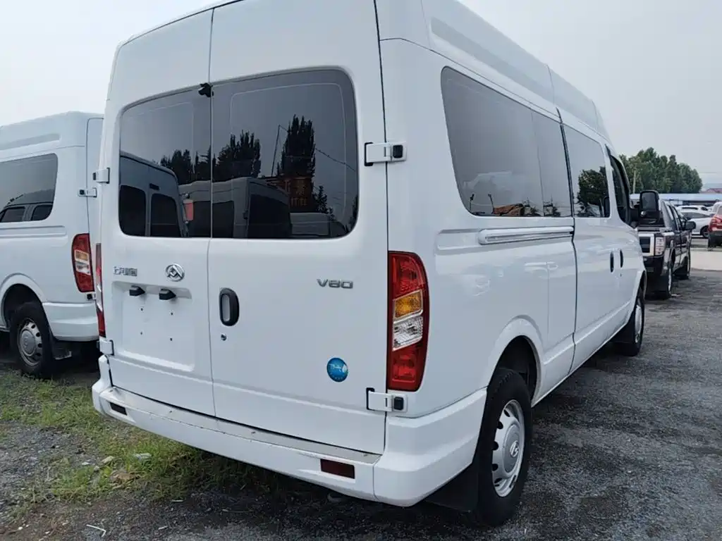 Maxus V80 2023