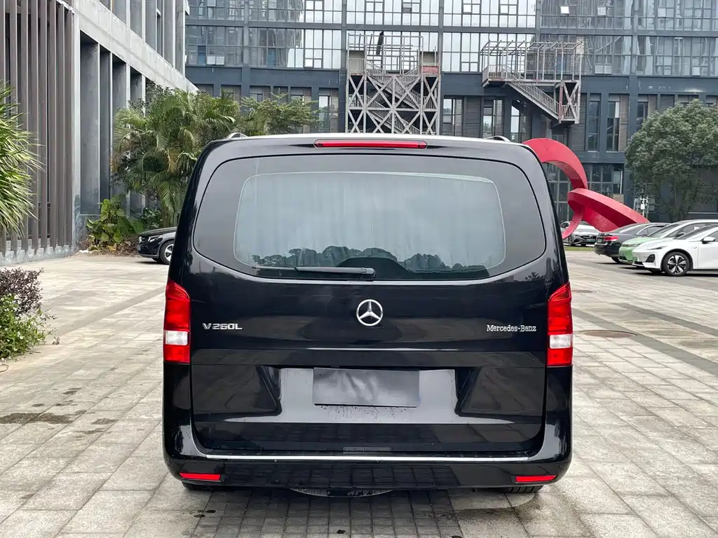 Mercedes-Benz Vito 2017 — фото 5