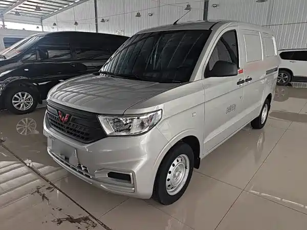 Wuling Hongguang V 2024