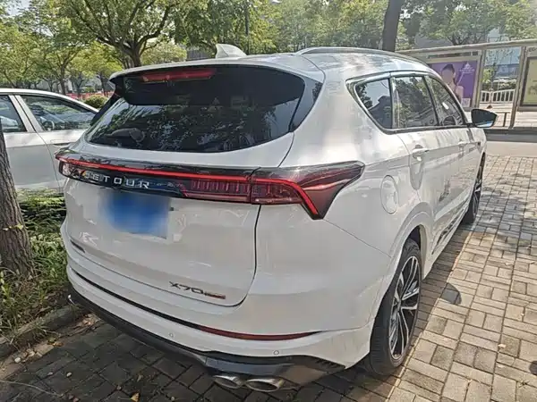 Jetour X70 PLUS 2023