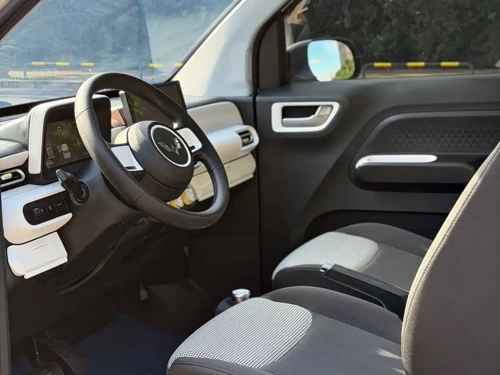 Wuling Hongguang MINIEV 2024