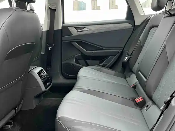 Volkswagen Sagitar 2026
