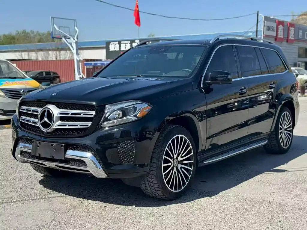 Mercedes-Benz GLS 2017 — фото 1