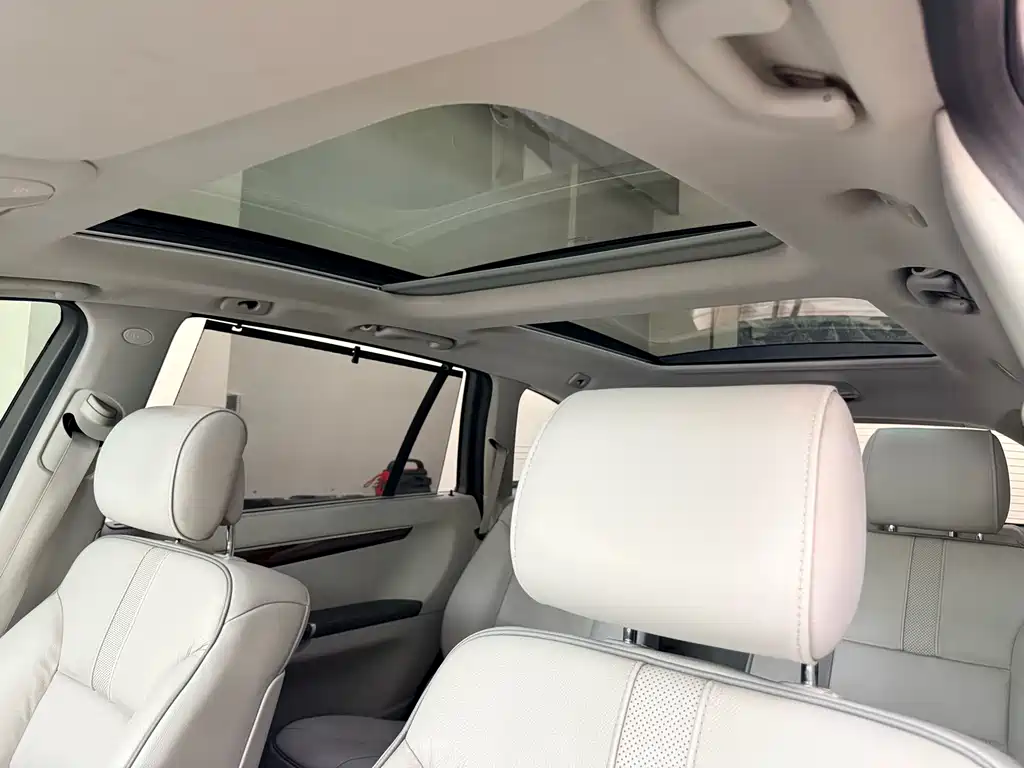 Mercedes-Benz R-Class 2013 — фото 12