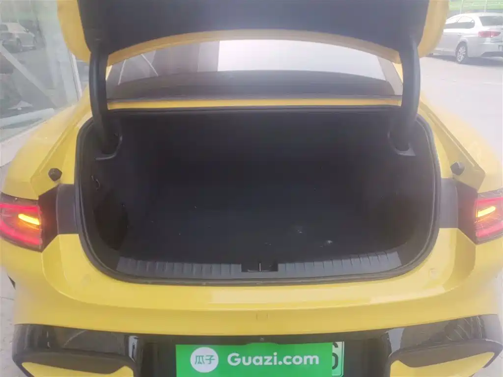 Xiaomi SU7 Ultra 2025 — фото 15