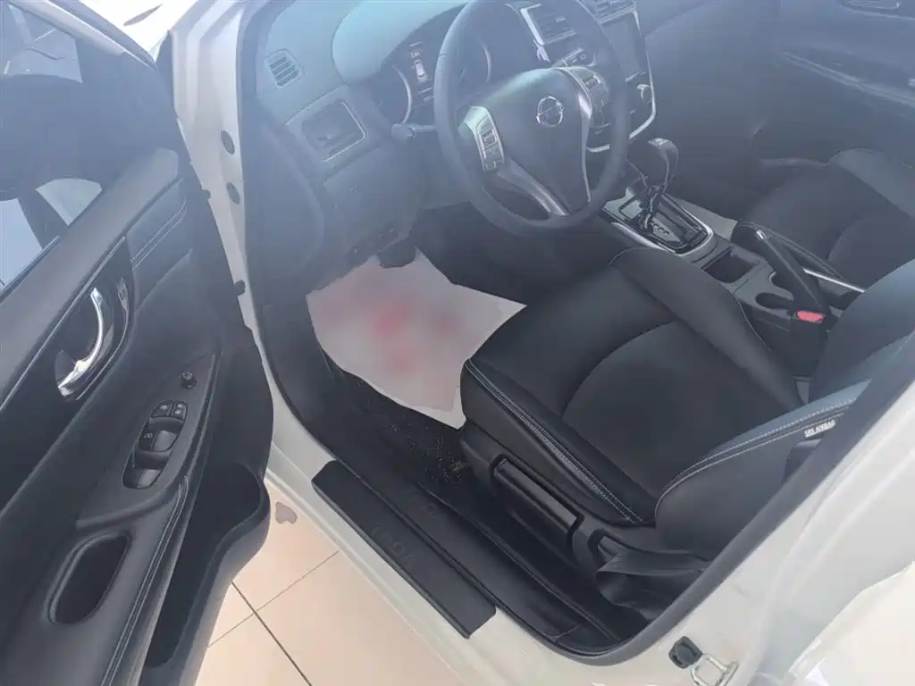 Nissan Tiida 2023 — фото 12