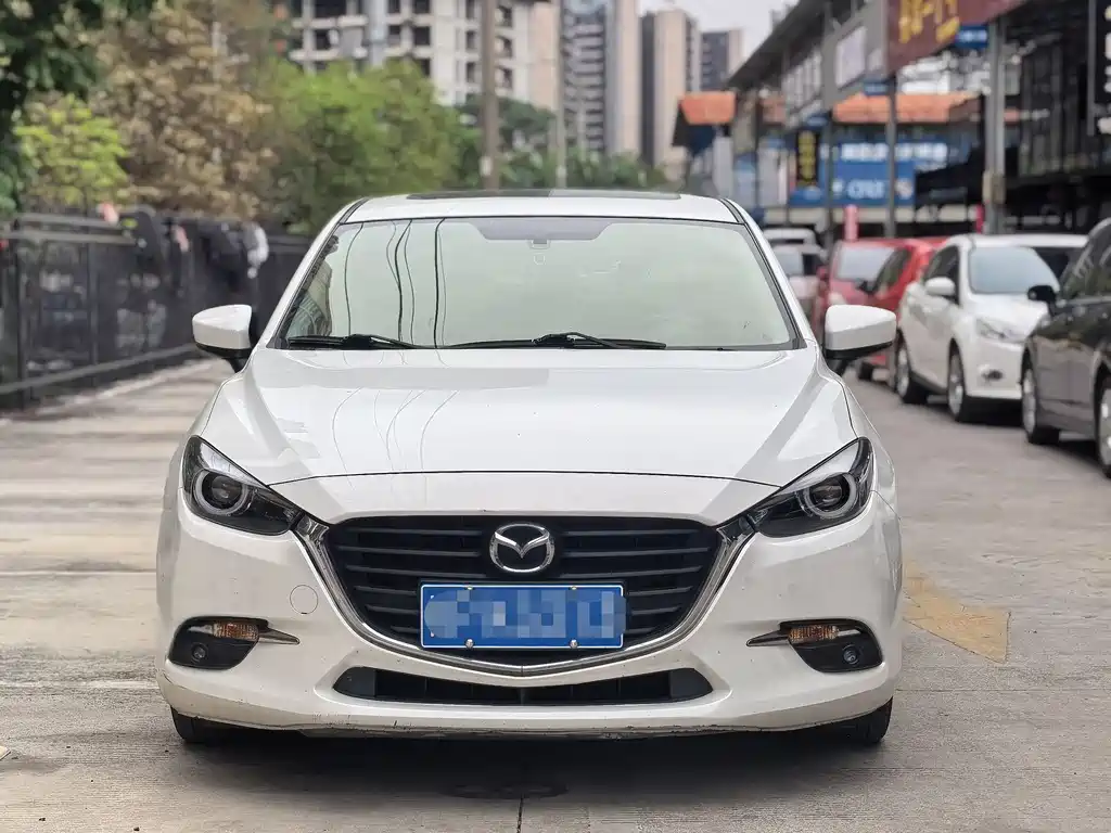 Mazda 3 Axela 2019 — фото 2