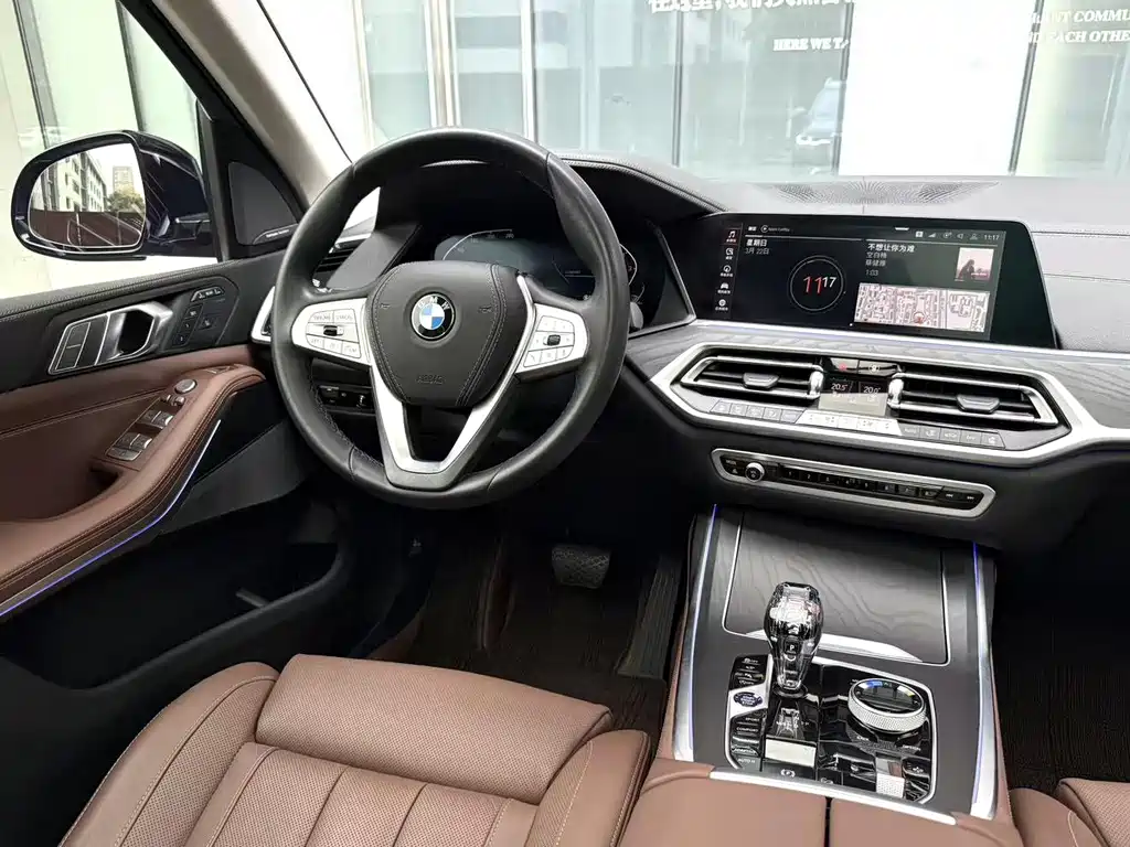 BMW X7 2022 — фото 7