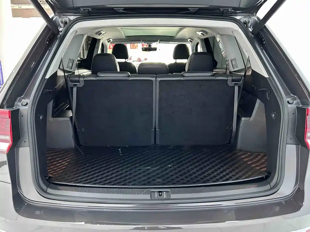 Volkswagen Teramont 2019 — фото 18