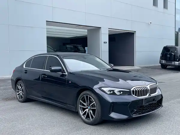 BMW 3 Series 2023