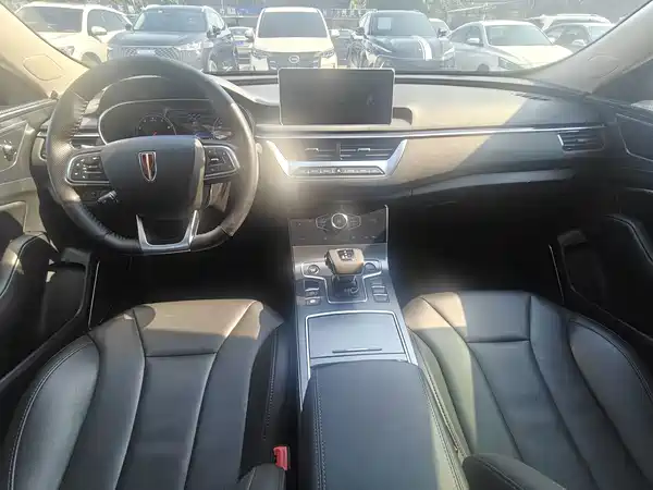 Hongqi H5 2022