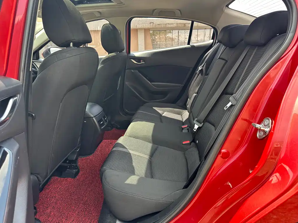 Mazda 3 Angkesela 2018 — фото 14