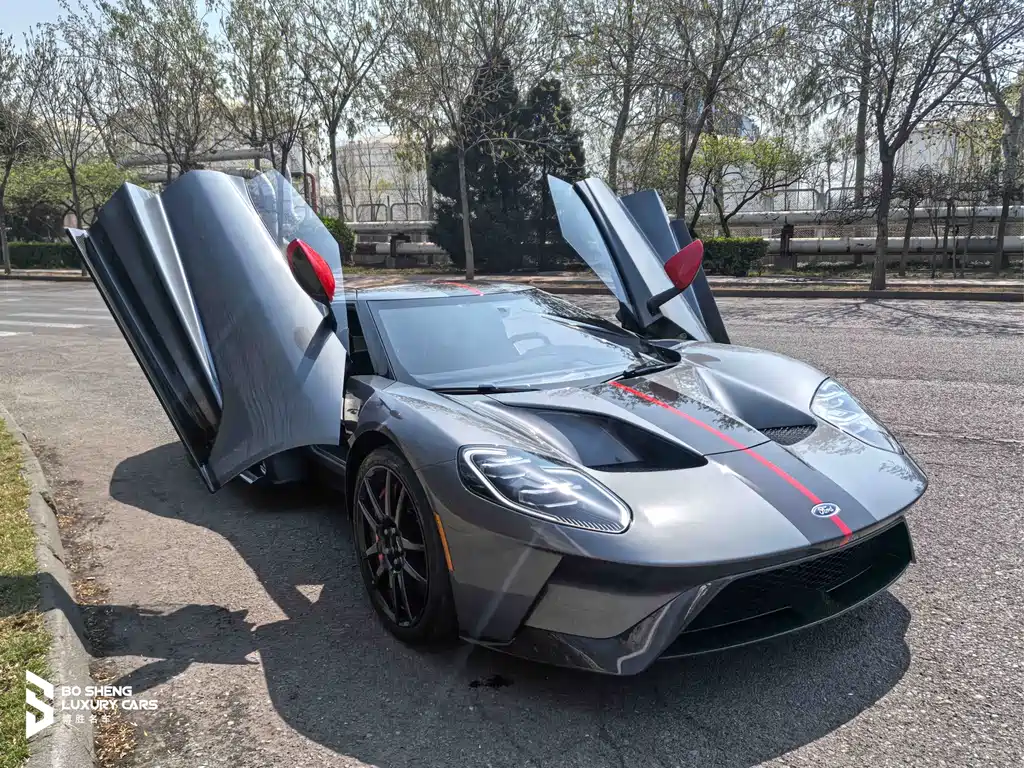 Ford GT — фото 5