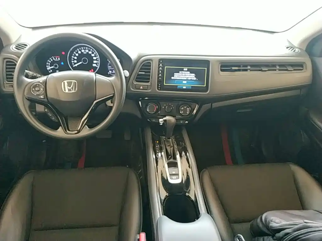 Honda Vezel 2022 — фото 10