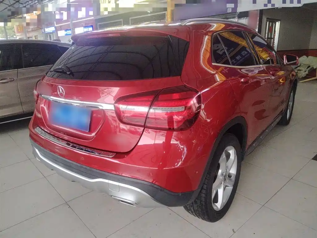 Mercedes-Benz GLA 2018 — фото 5