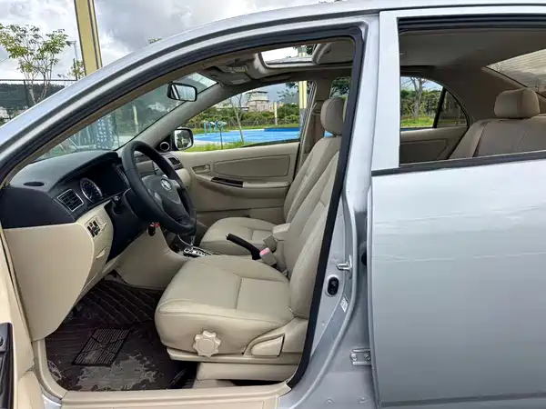 Toyota Corolla 2015
