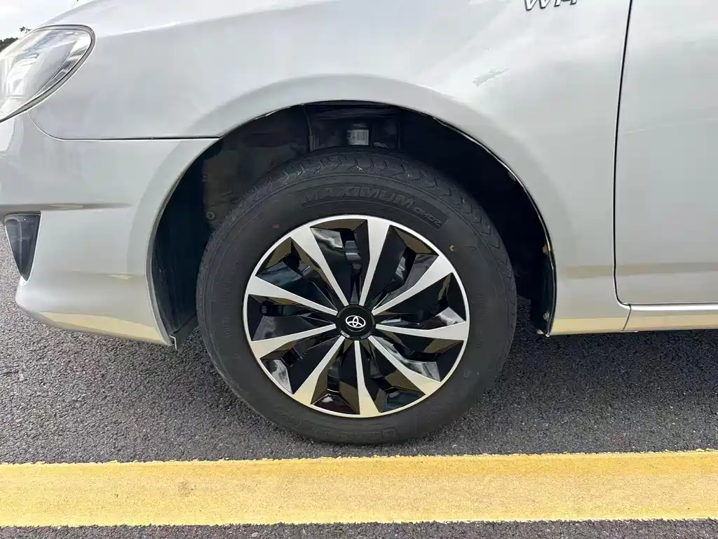 Toyota Corolla 2015 — фото 19