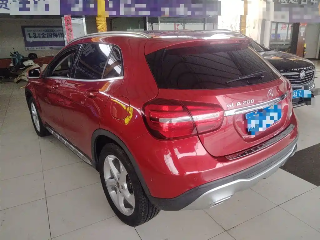 Mercedes-Benz GLA 2018 — фото 23