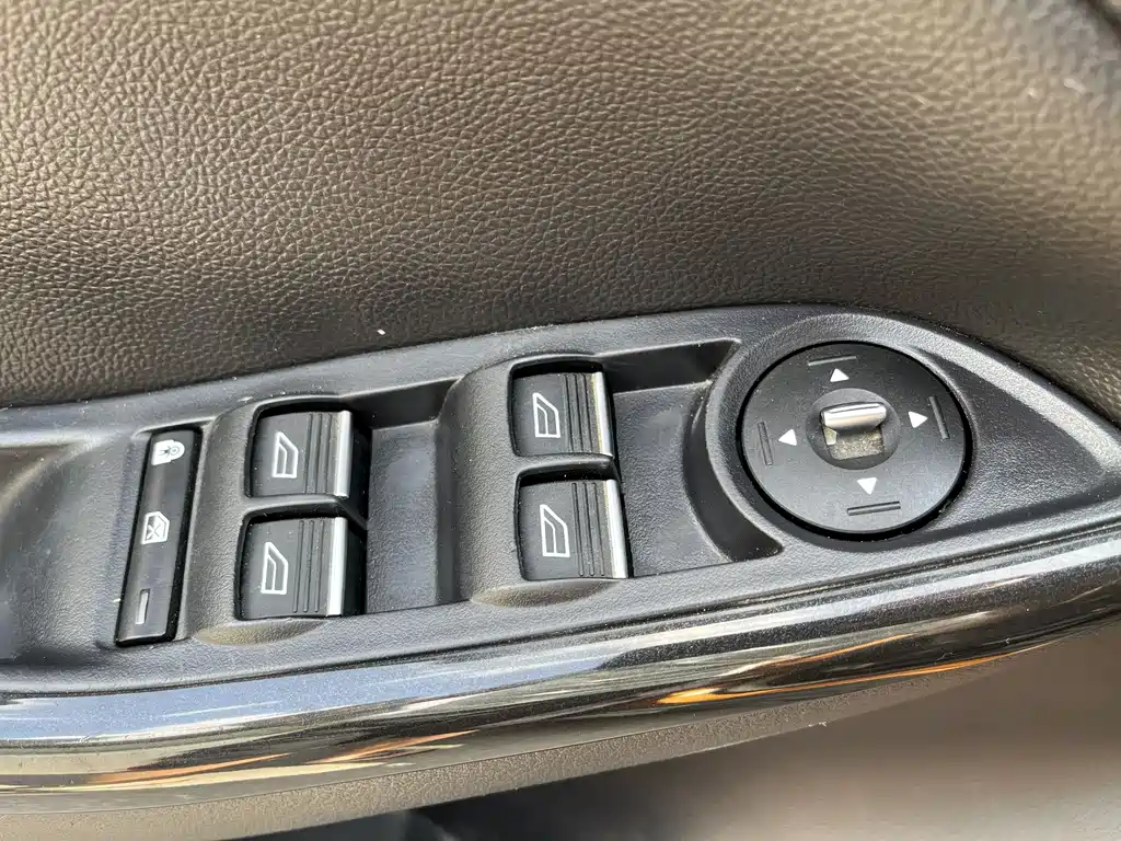 Ford Focus 2017 — фото 13