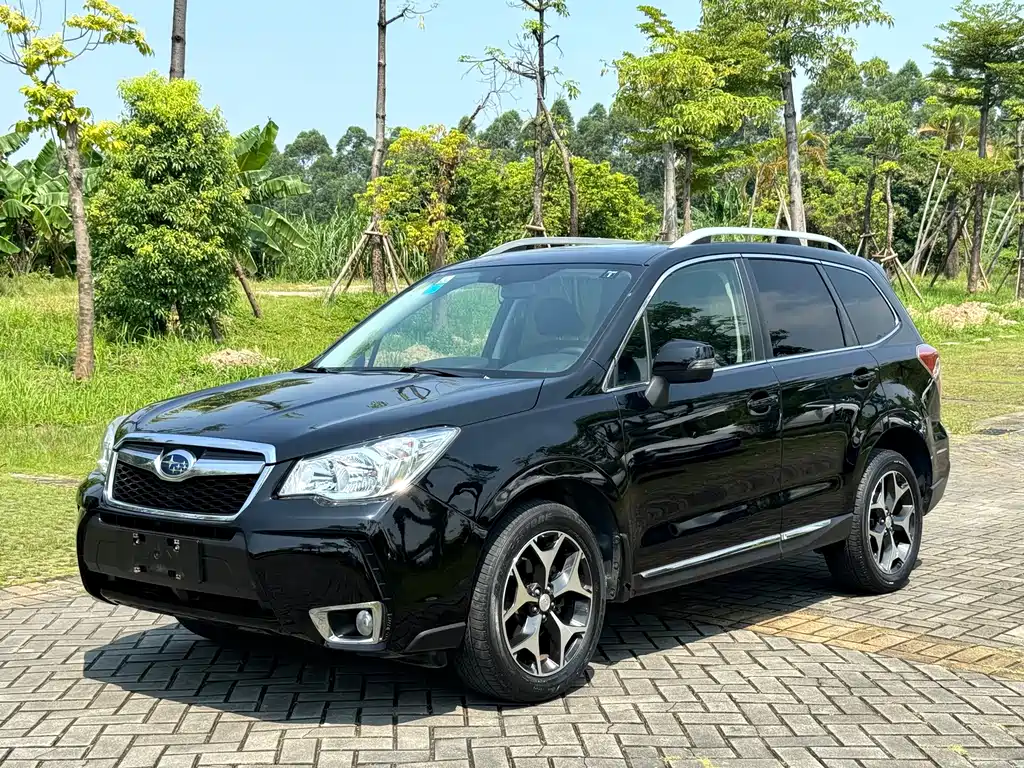 Subaru Forester 2016 — фото 1