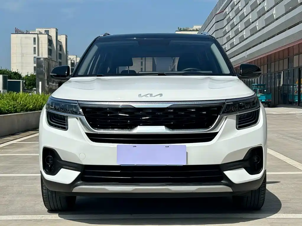 Kia KX3 Proud Running 2022