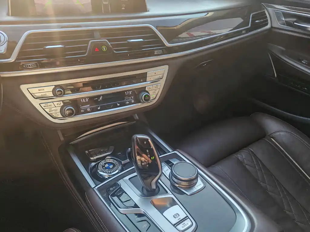 BMW 7 Series 2019