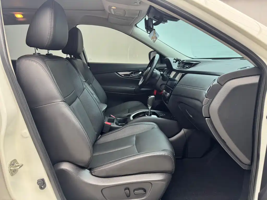 Nissan X-Trail 2023 — фото 10