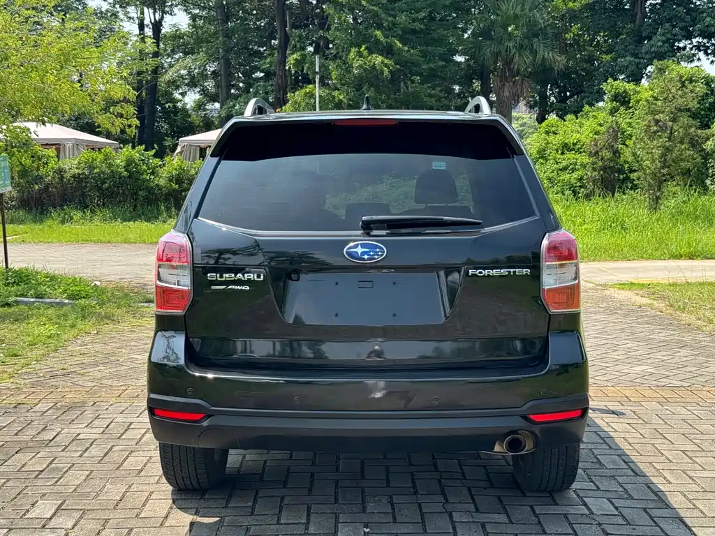 Subaru Forester 2016 — фото 11
