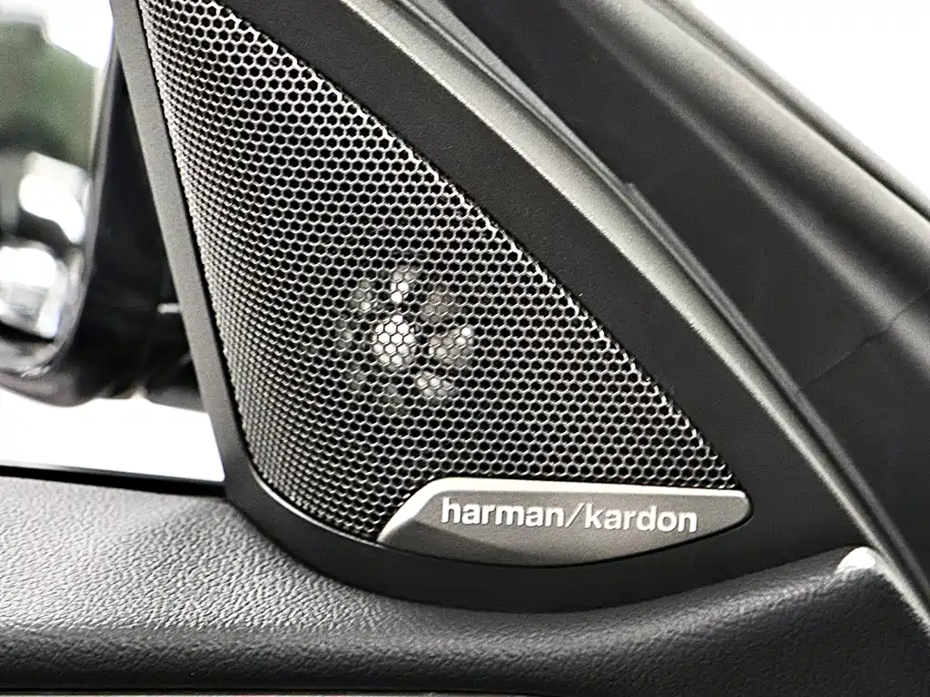 BMW M4 2021 — фото 17